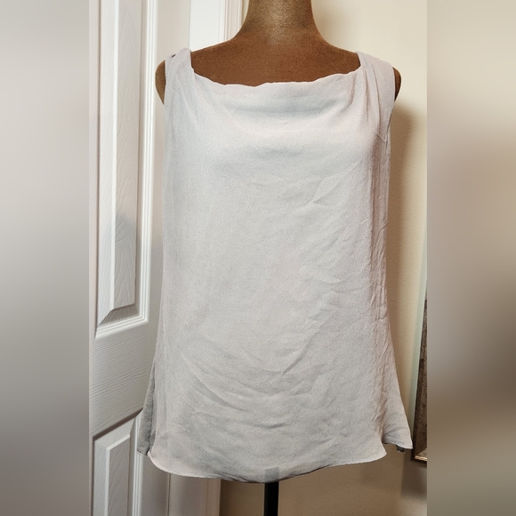 Simply Vera Vera Wang Tops - Simply Vera Wang Grey Sleeveless Top